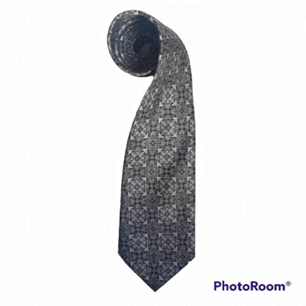 Bijoux Terner Handmade Silk Tie